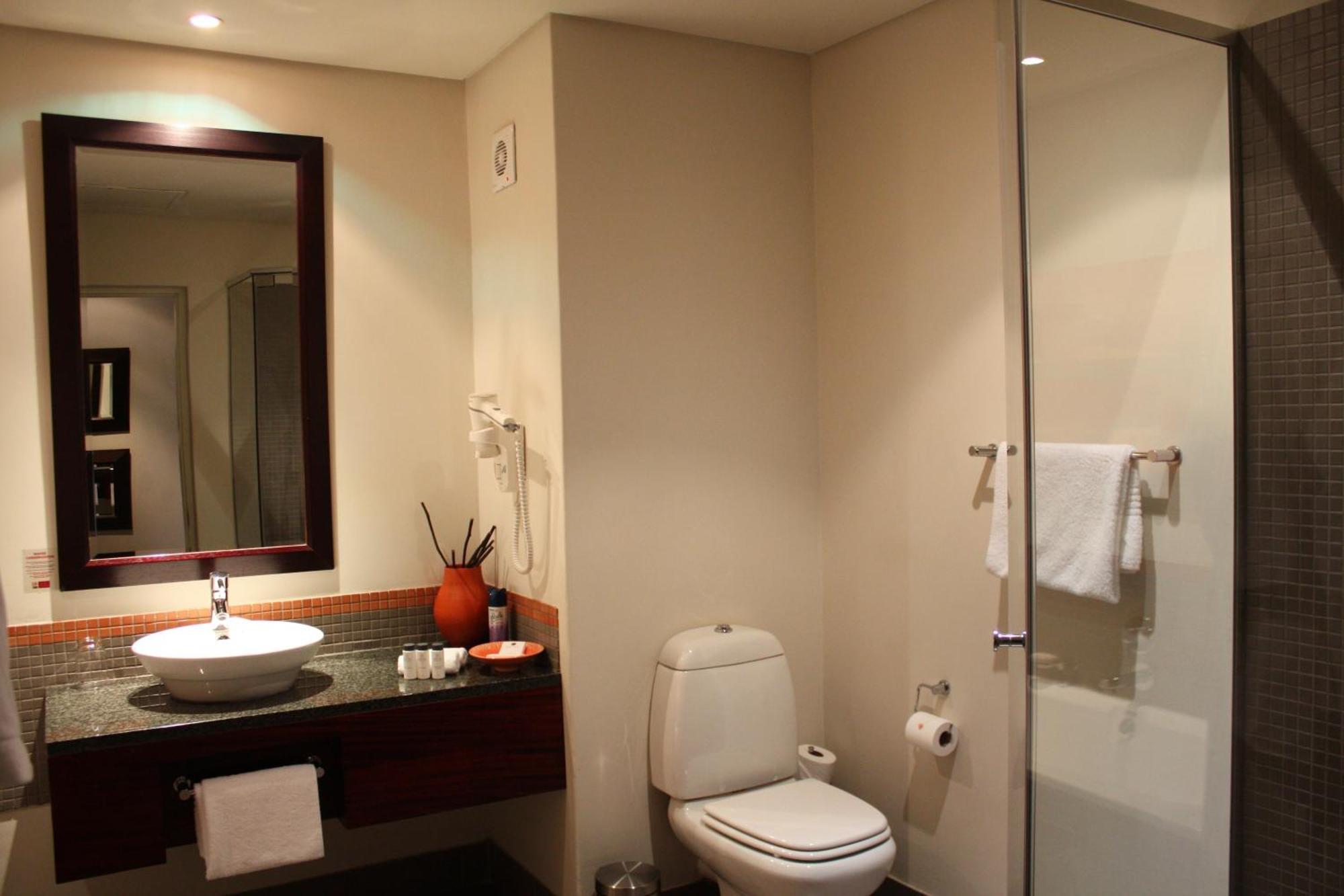 Maropeng Boutique Hotel Magaliesburg Oda fotoğraf